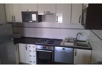 Chorvatsko Byt Okrug Gornji, Exteriér